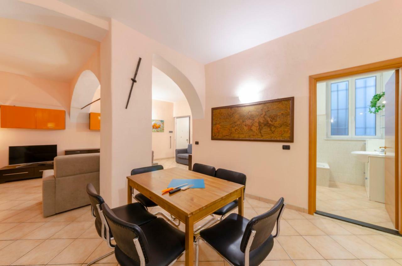 شقة Joivy Warm Family Apt Near Porto Antico جنوة المظهر الخارجي الصورة